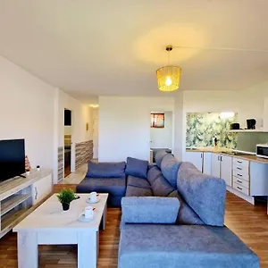https://ground-floor-apt-in-la-mijas-costa.1costadelsol.com